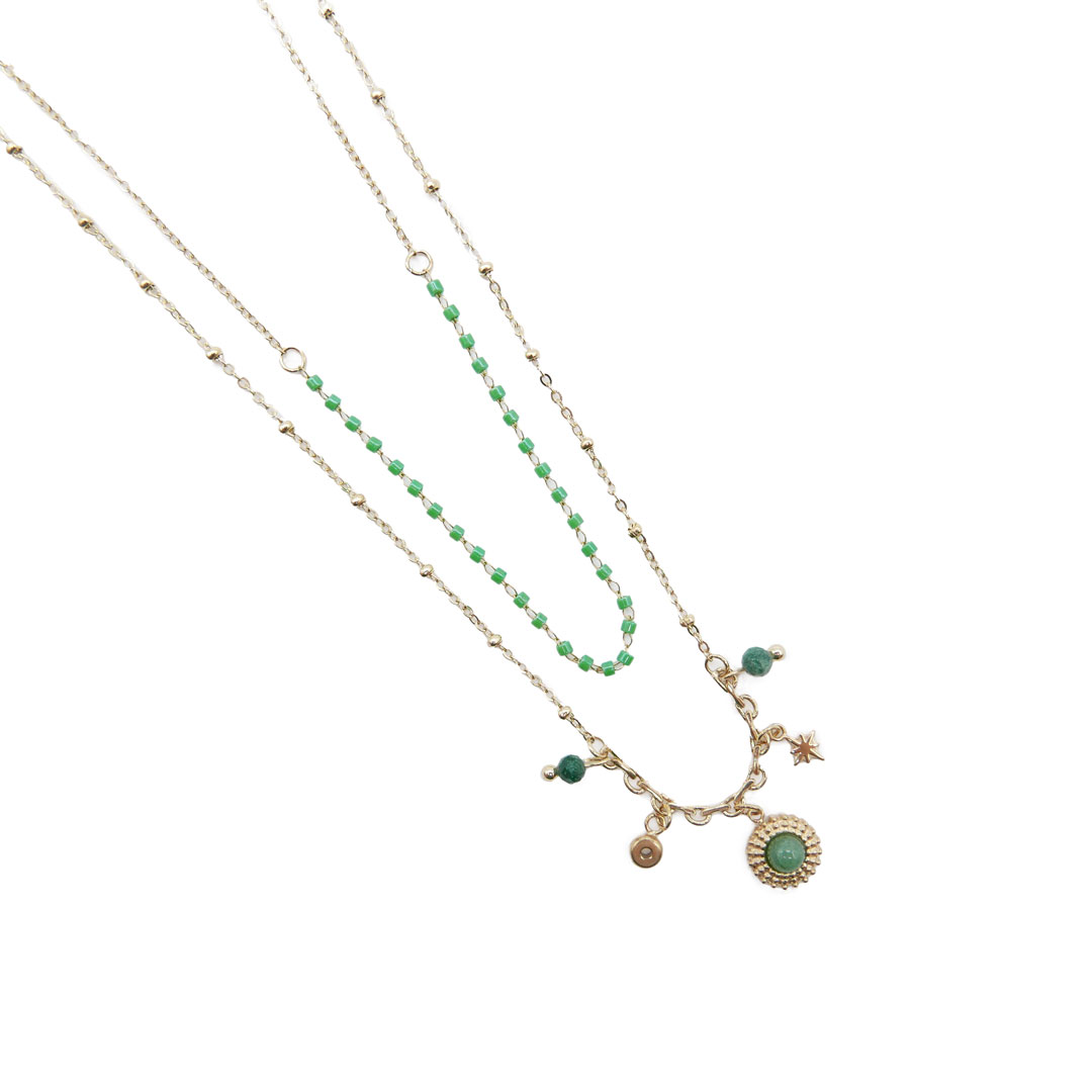 collier acier doré multi rang pierres vertes